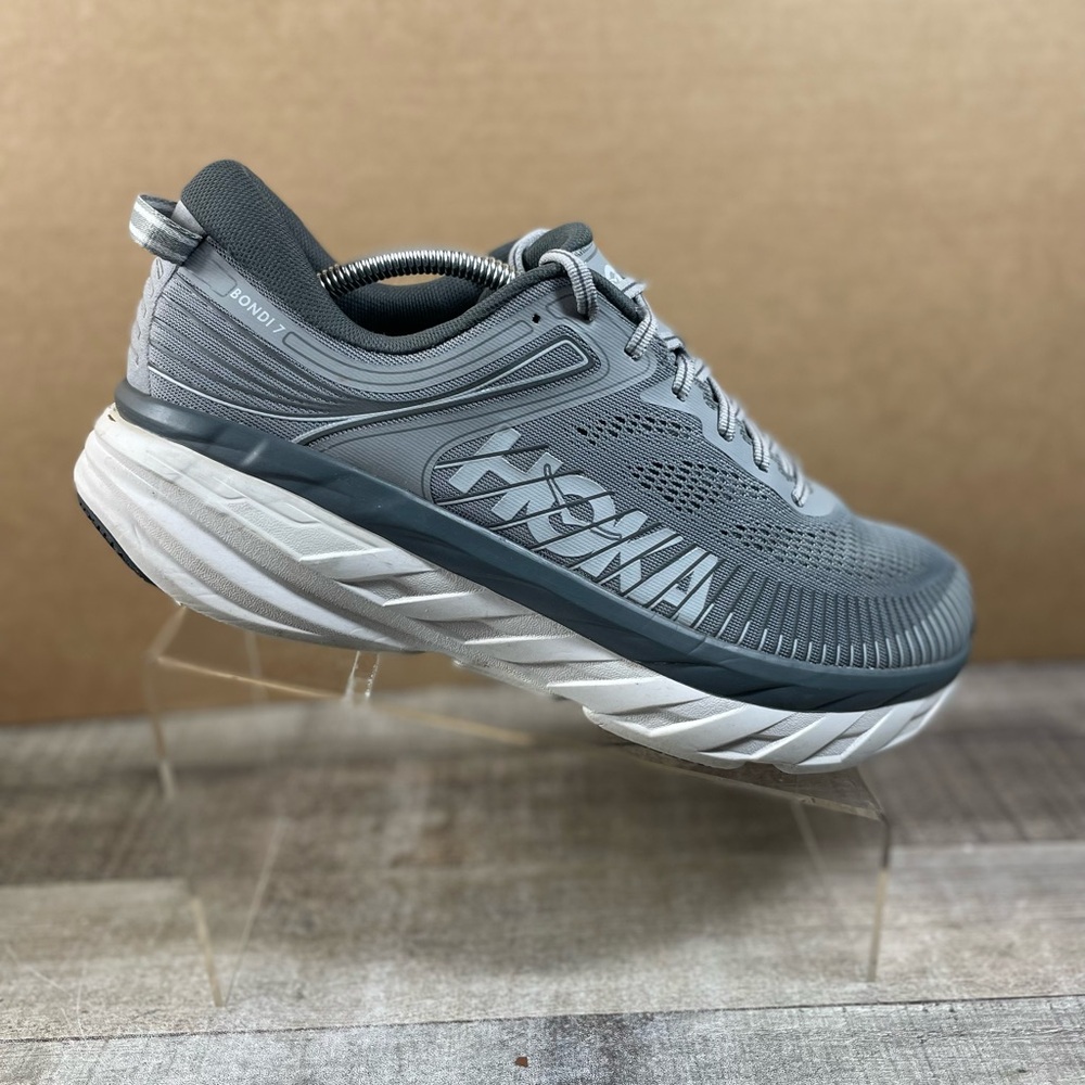 Hoka One One Mens Bondi 7 1117033 WDDS Gray Running Shoes Sneakers Size 10.5 4E